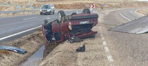Sivas’ta Otomobil Takla Attı Sürücüsü Yaralandı