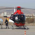 5 aylik bebek ambulans helikopterle konyadan sivasa nakledildi 29b11be