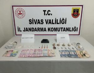 Sivas’ta 8 Ayrı Adreste Uyuşturucu Operasyonu