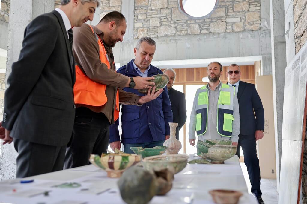 Sivas Belediye Başkanı Adem Uzun, “Kale Projesi Misafirlerin Uğrak Yeri Olacak”