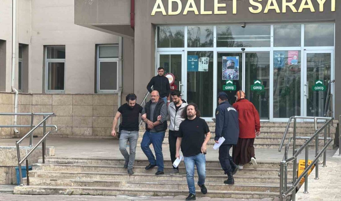 Sivas’ta 1 Kişiyi Öldürüp 1 Kişiyi Yaralayan Şahıs Mahkemede Susmayı Tercih Etti
