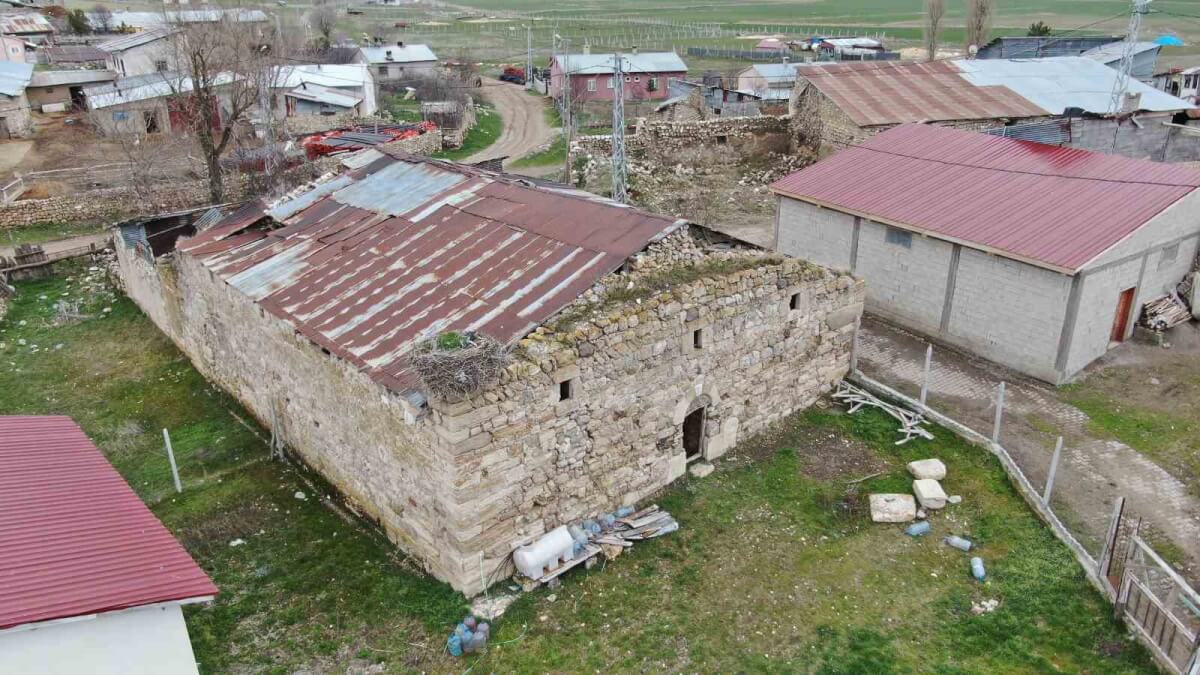 Sivas’ta 16 Milyon TL’ye Açık Artırma ile Kilise Satışa Çıkarıldı