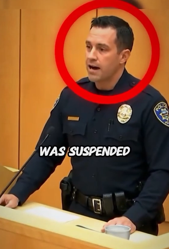 Police officer is suspended after buying a food to robber